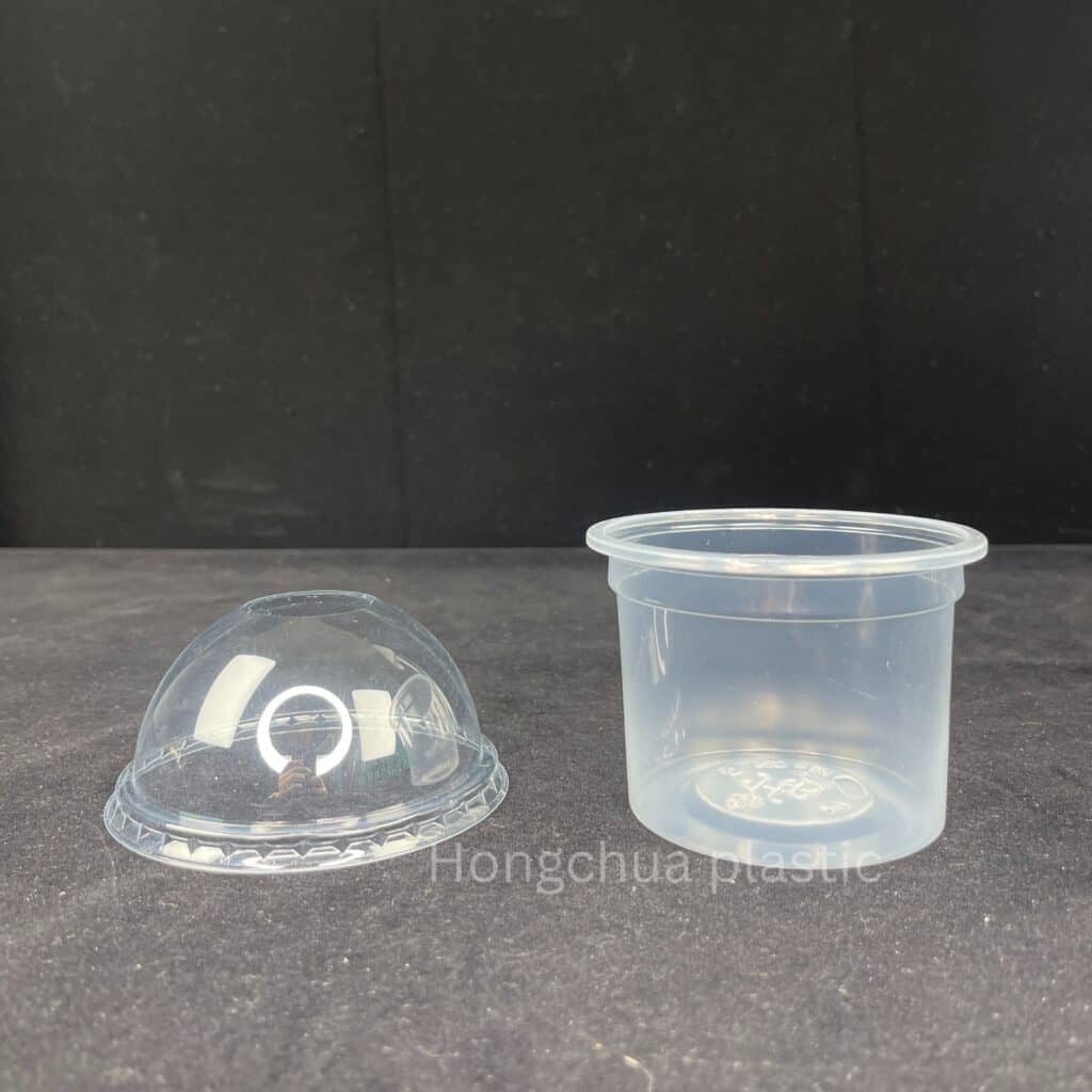 สินค้าถ้วยพลาสติก 150 g และ ฝาโดม