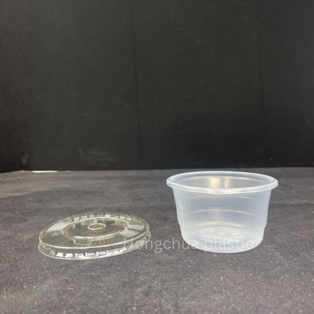 สินค้าถ้วยพลาสติก 220 g และ ฝาเรียบ